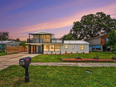 212 Coquina Dr