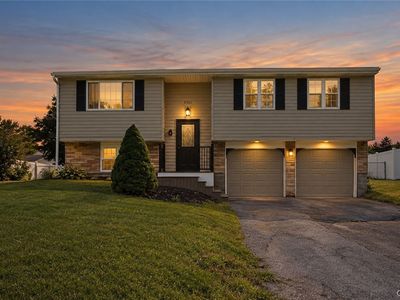 8300 Redwing Dr