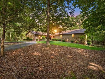 620 Walnut Grove Rd