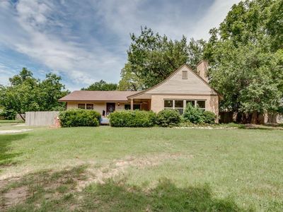 2805 N Ann Arbor Ave