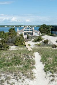373 Dune Rd