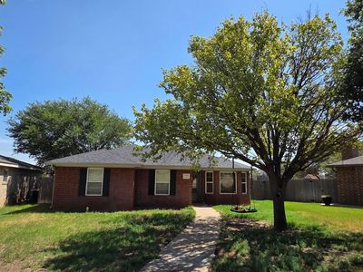 6705 Emerald Ct