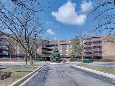 840 Wellington Ave UNIT 318