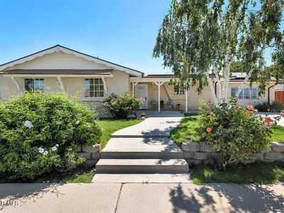1556 Glacier St