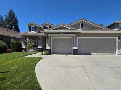 2219 Autumn Moon Way