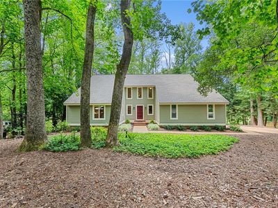 15 Bray Wood Rd