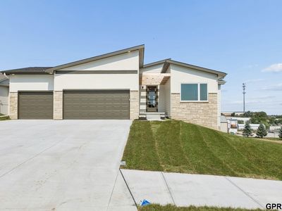 7711 S 180th Ave