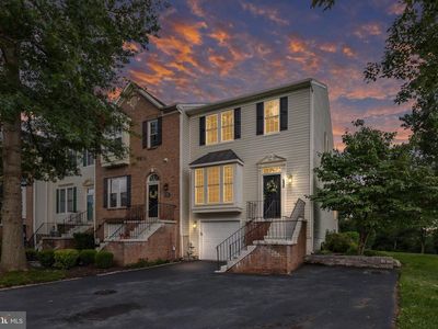 232 Sloan Ct