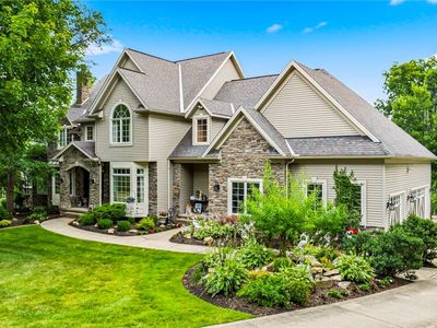 10704 Majesty Ln