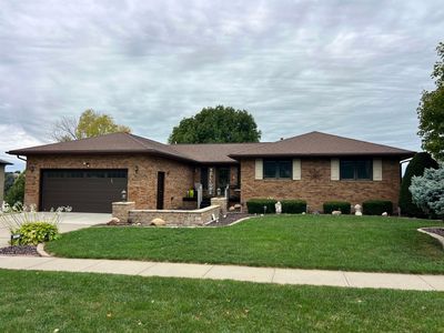 1617 E Berry Hill Dr