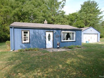 5349 E Carpenter Rd