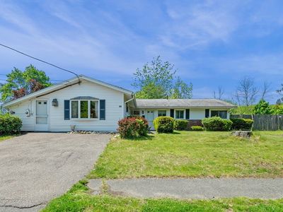 64 Amherst Rd