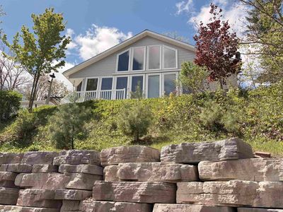 381 W Long Lake Dr