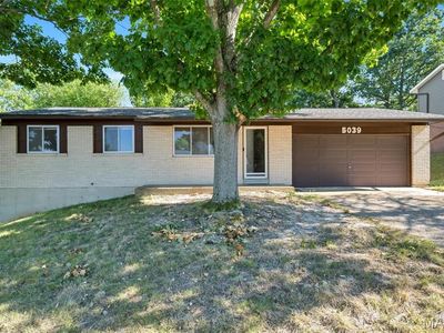 5039 Country View Dr