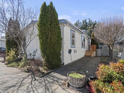 2552 Thorn Oak Dr SPC 19