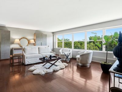 25 E 40th St APT 6B