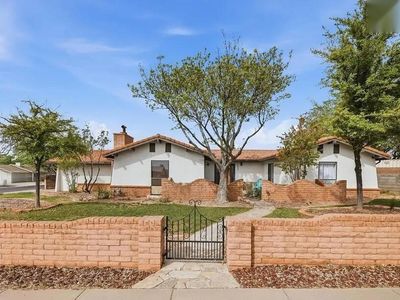 1639 N Scenic Dr