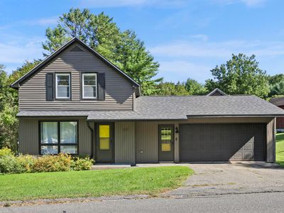 395 Fairview St