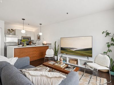 315 NW Uptown Ter APT 1A