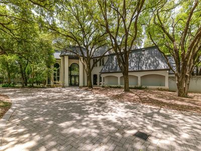 2420 Lincoln Dr