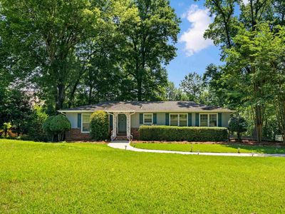 2417 Woodmere Dr