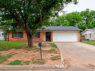 2318 Glenwood Dr