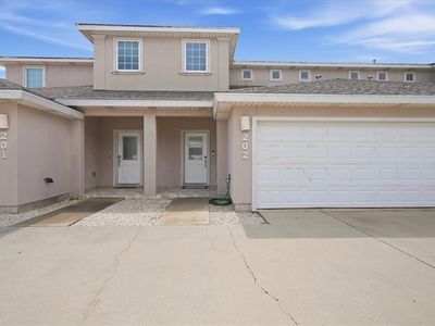 15118 Leeward Dr APT 202