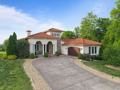 250 Spyglass Dr