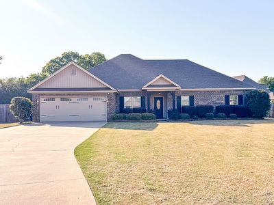1516 Rushmore Dr
