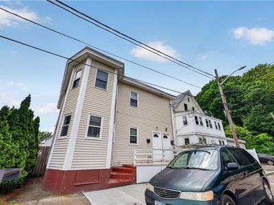 6 Dorr St