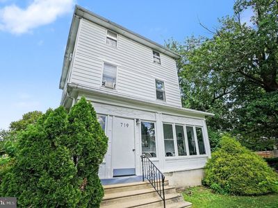 Property at 719 Pembroke Ave, East Lansdowne, PA