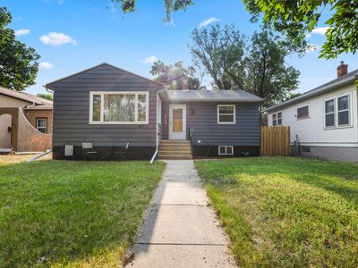 527 6th Ave