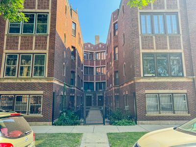 815 E 53rd St APT 2