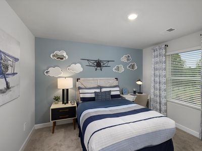 Lennon Plan, Avalon Place - Classic Series