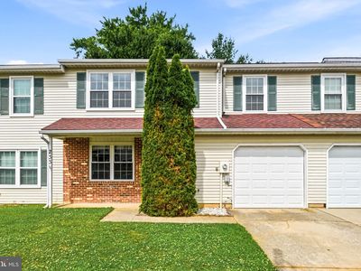 233 Lafayette Dr