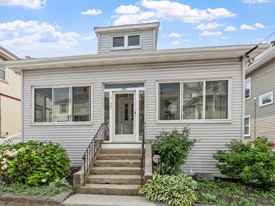38 Floyd St