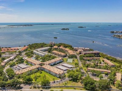 2700 Bayshore Blvd #1-F
