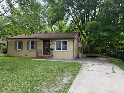 115 Main St