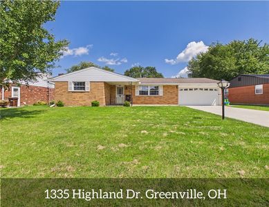 1335 Highland Dr
