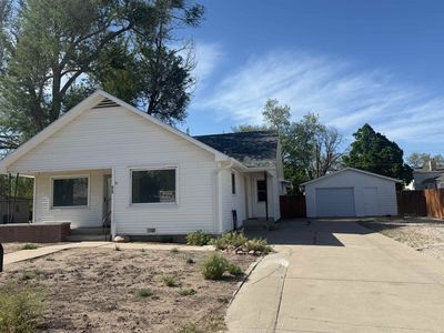 813 W 2nd St