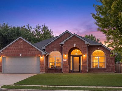 Property at 215 Longhorn Trl, Grand Prairie, TX