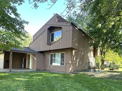 304 Cedar Ln