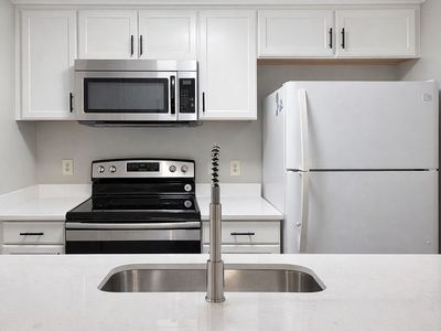 20 Long Plantation Blvd #F