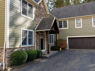 1 Moranda Ln