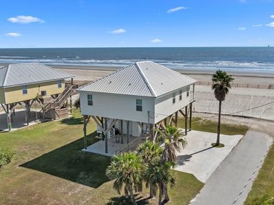 121 Island Beach Ln