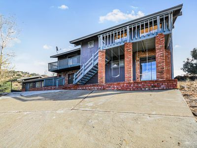 25160 Artesian Ct