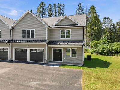 64 Homeward Ave #B