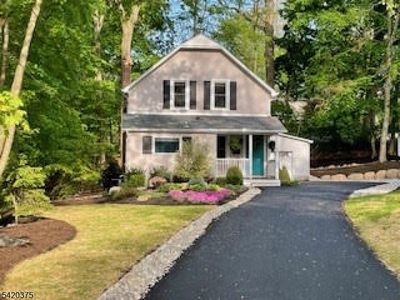 116 Essex Ave
