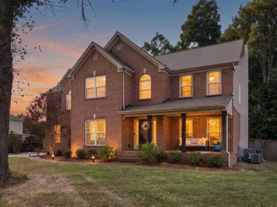 888 Dortch Ln