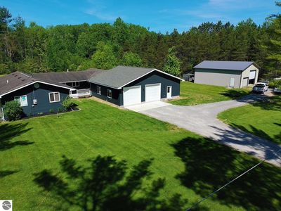 737 Sensabaugh Rd